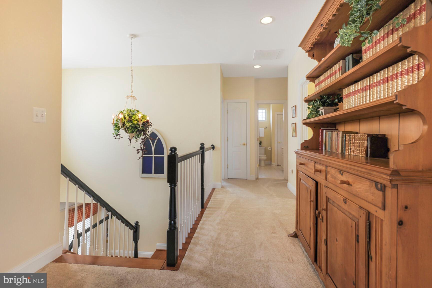 HAMLET AT LEESBURG - Residential