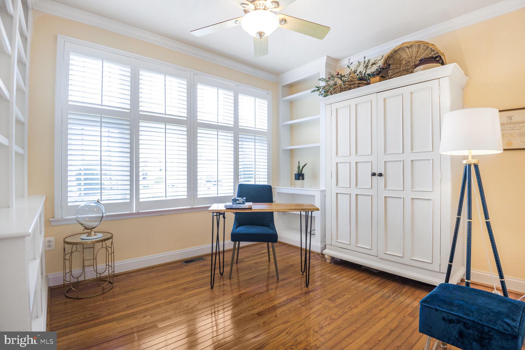 HAMLET AT LEESBURG - Residential