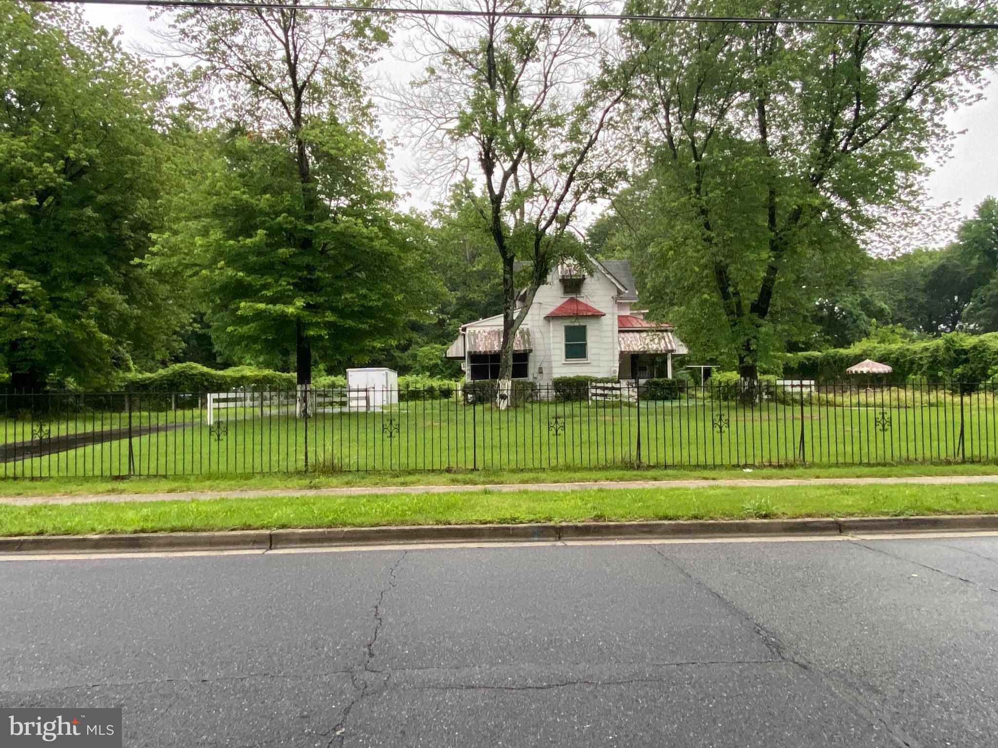 5513 TAYLOR ROAD