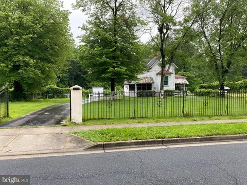 5513 TAYLOR ROAD RIVERDALE MD 20737