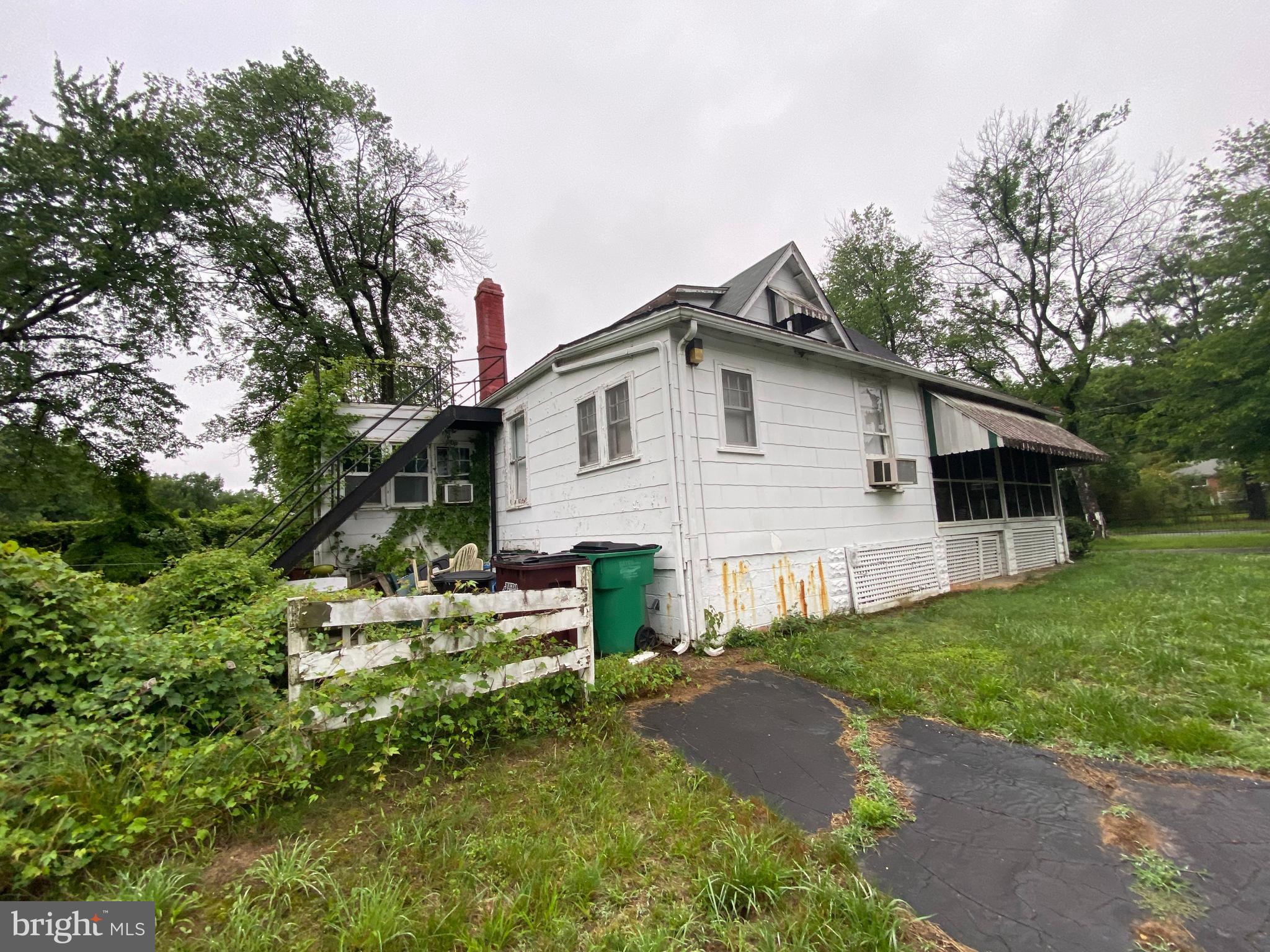 5513 TAYLOR ROAD
