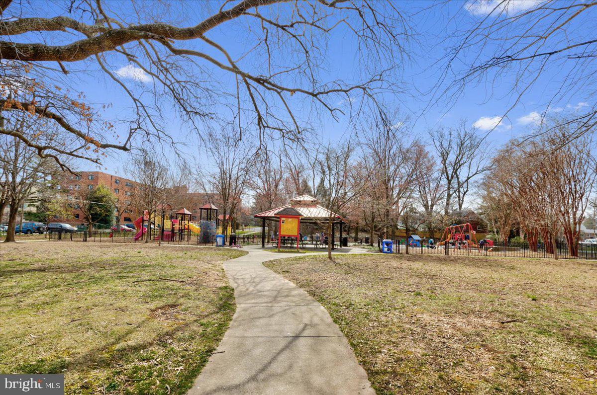 COLUMBIA PIKE - Residential Lease