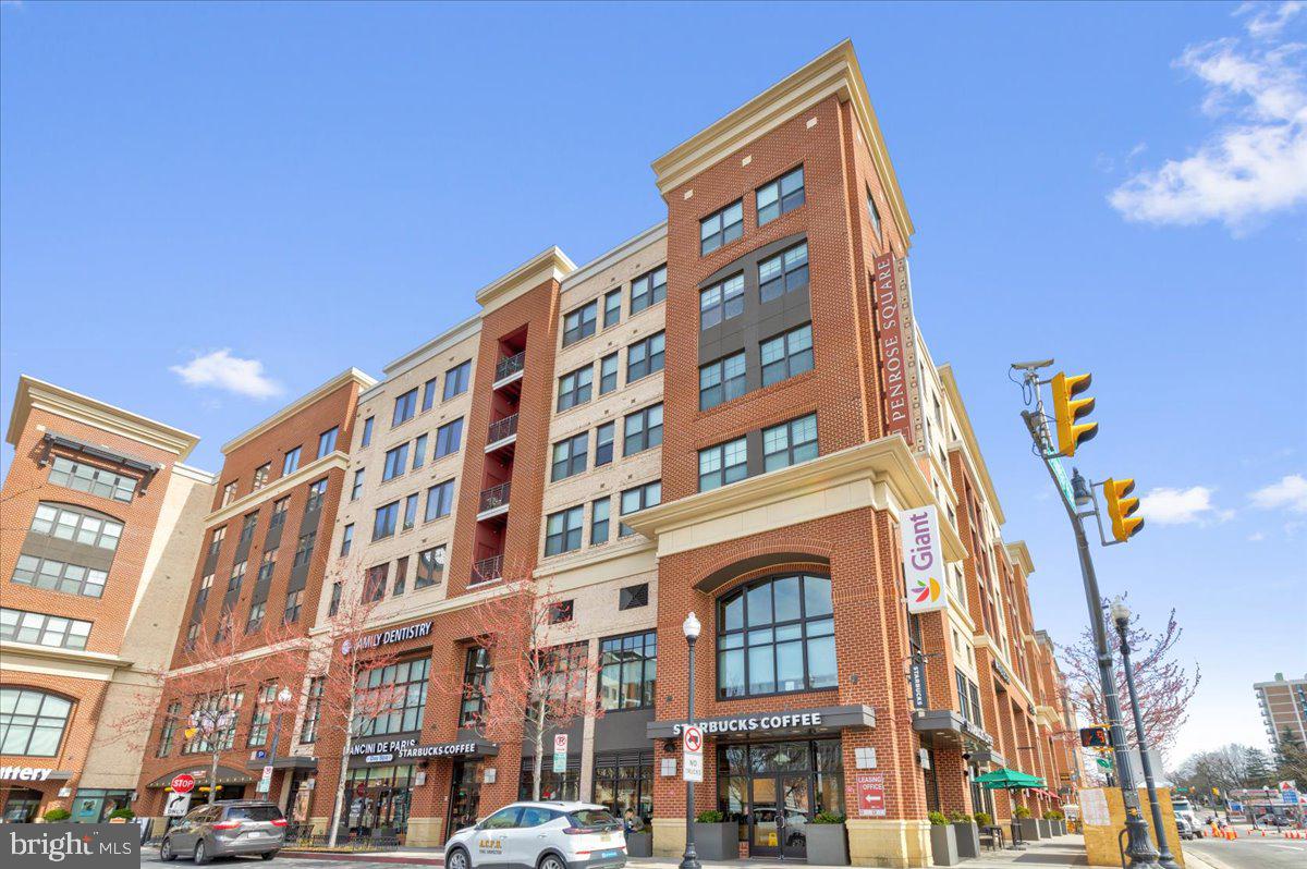 COLUMBIA PIKE - Residential Lease