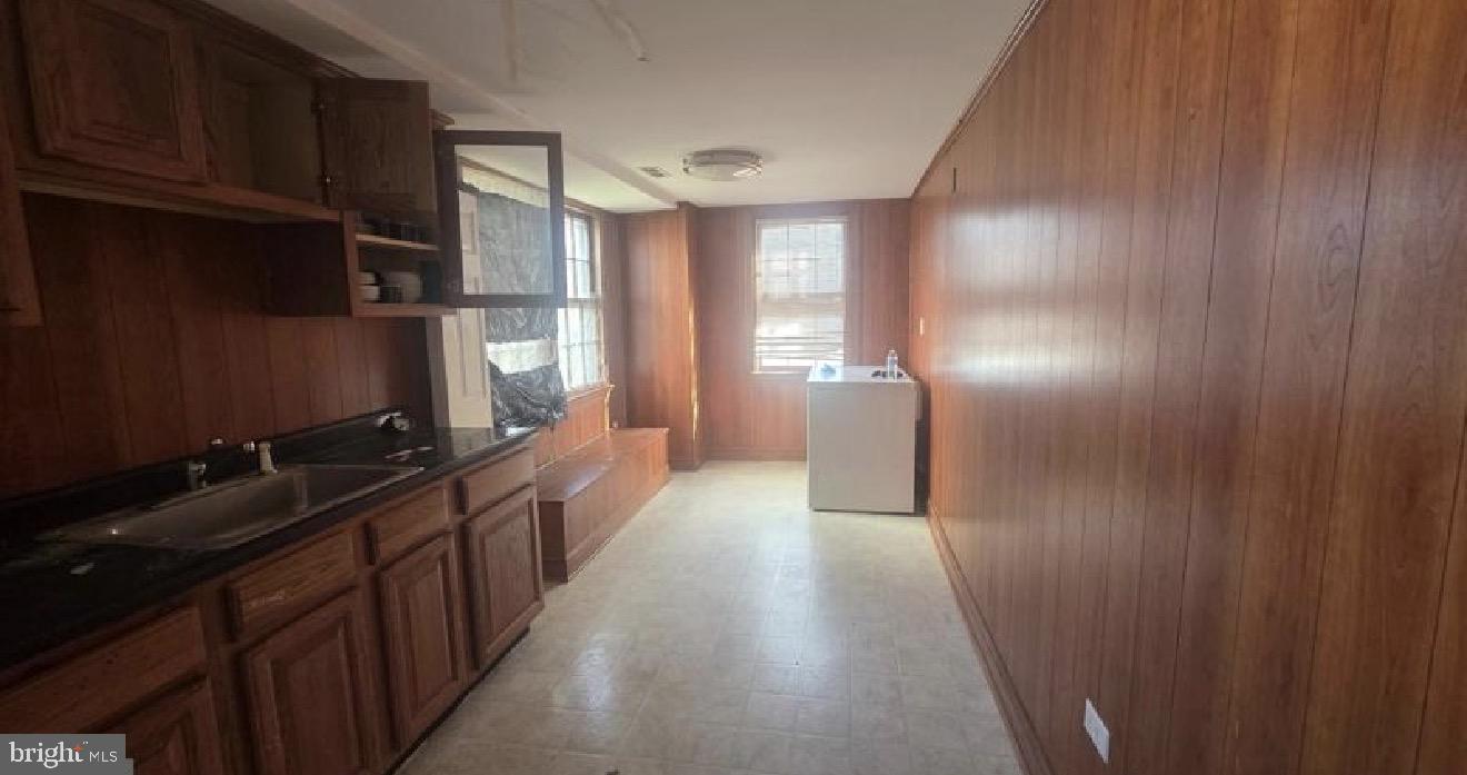 GARRISON - Residential