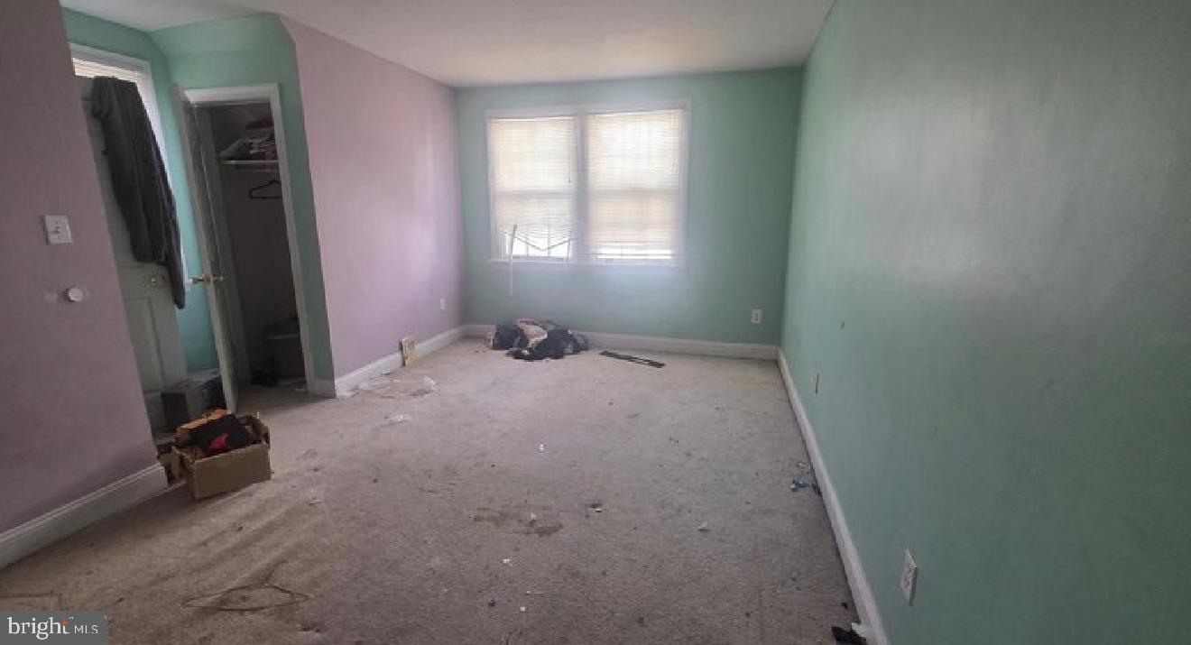 GARRISON - Residential