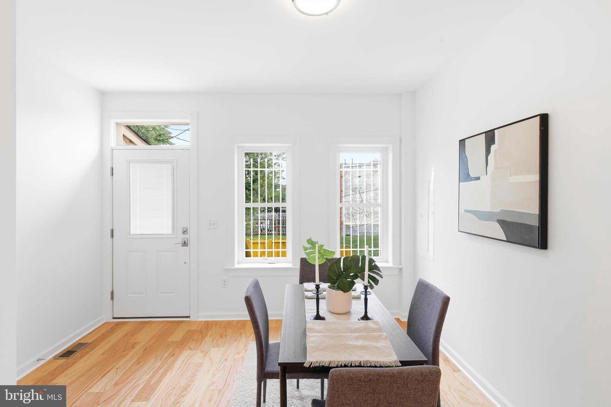 BROADWAY EAST - Residential