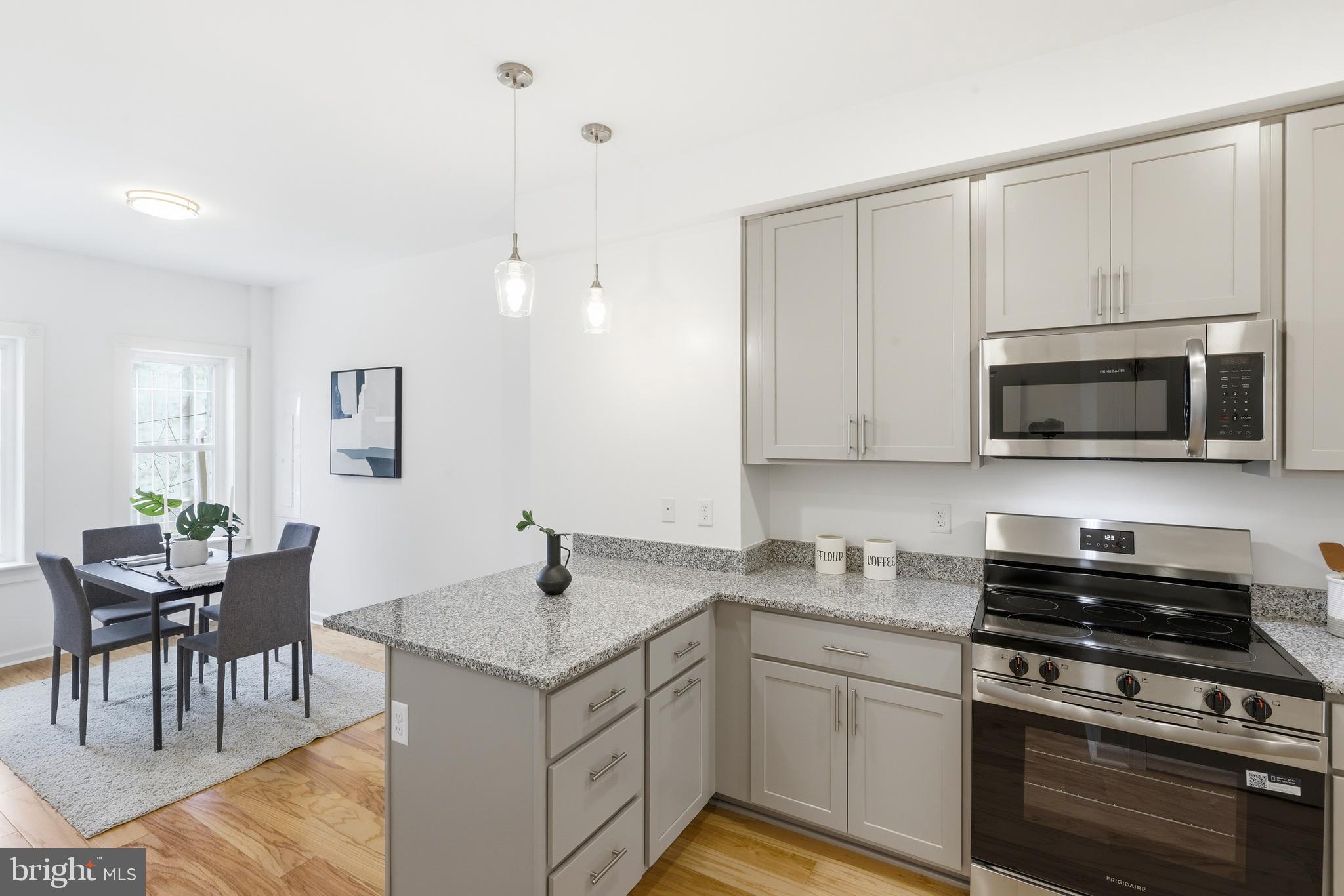BROADWAY EAST - Residential