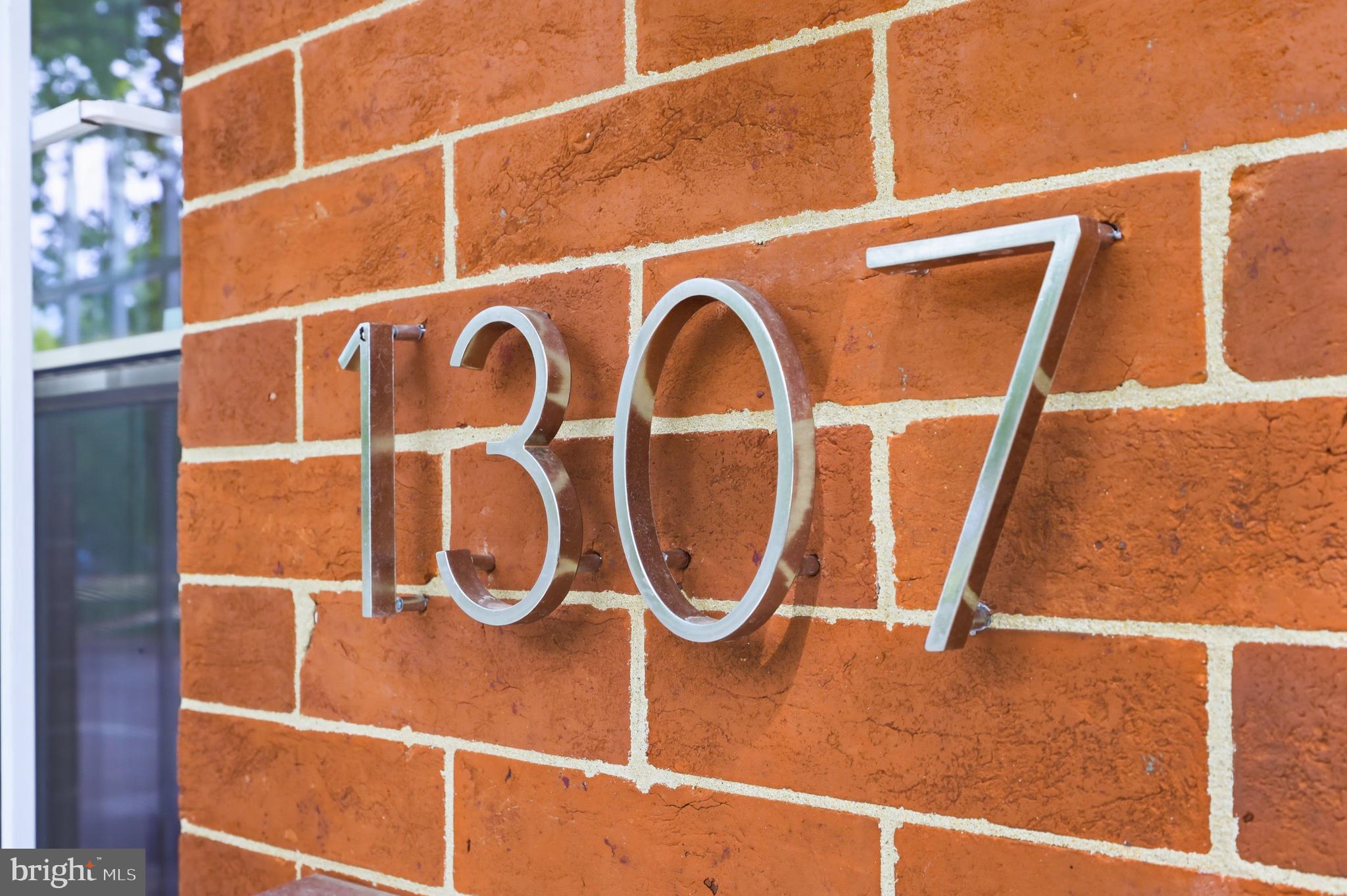 BROADWAY EAST - Residential