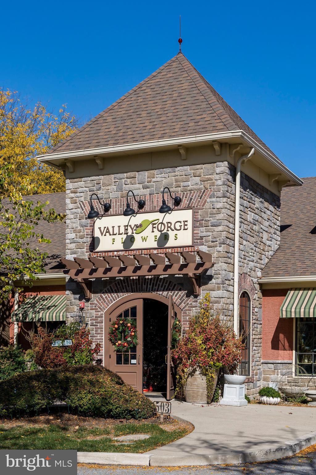 BROWNSTONES AT BERKLEY - Residential