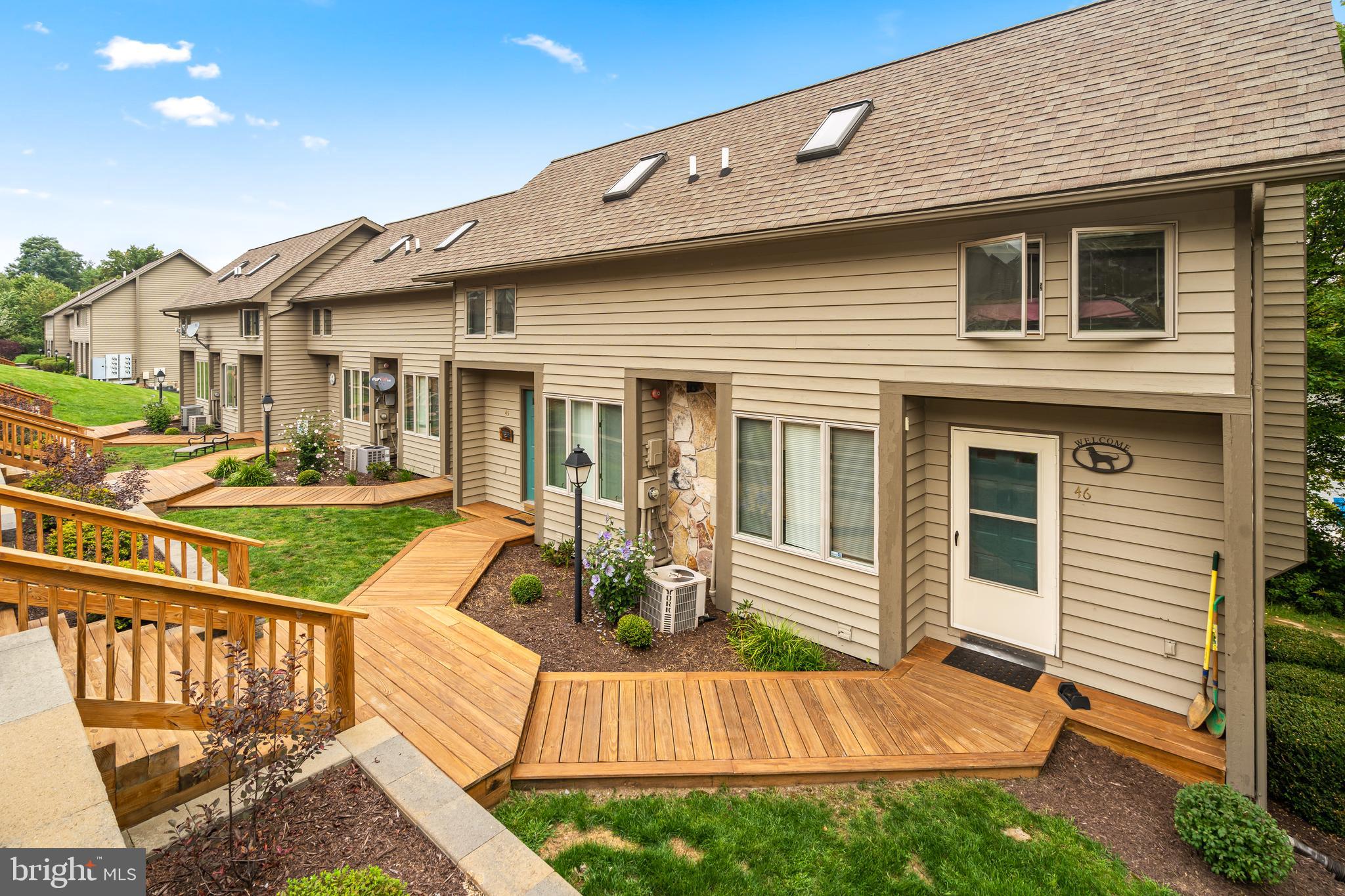 DEEP CREEK VILLAGE - Residential