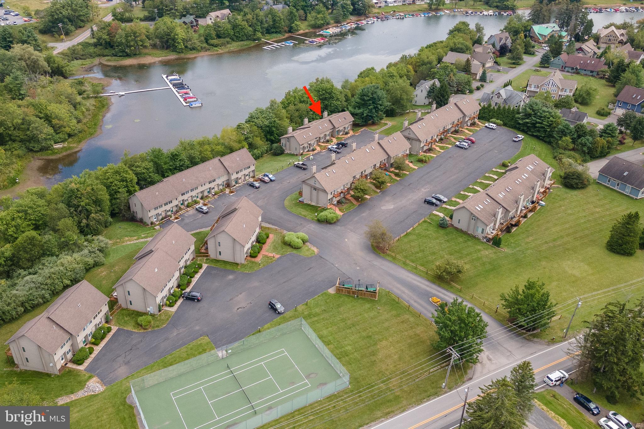 DEEP CREEK VILLAGE - Residential