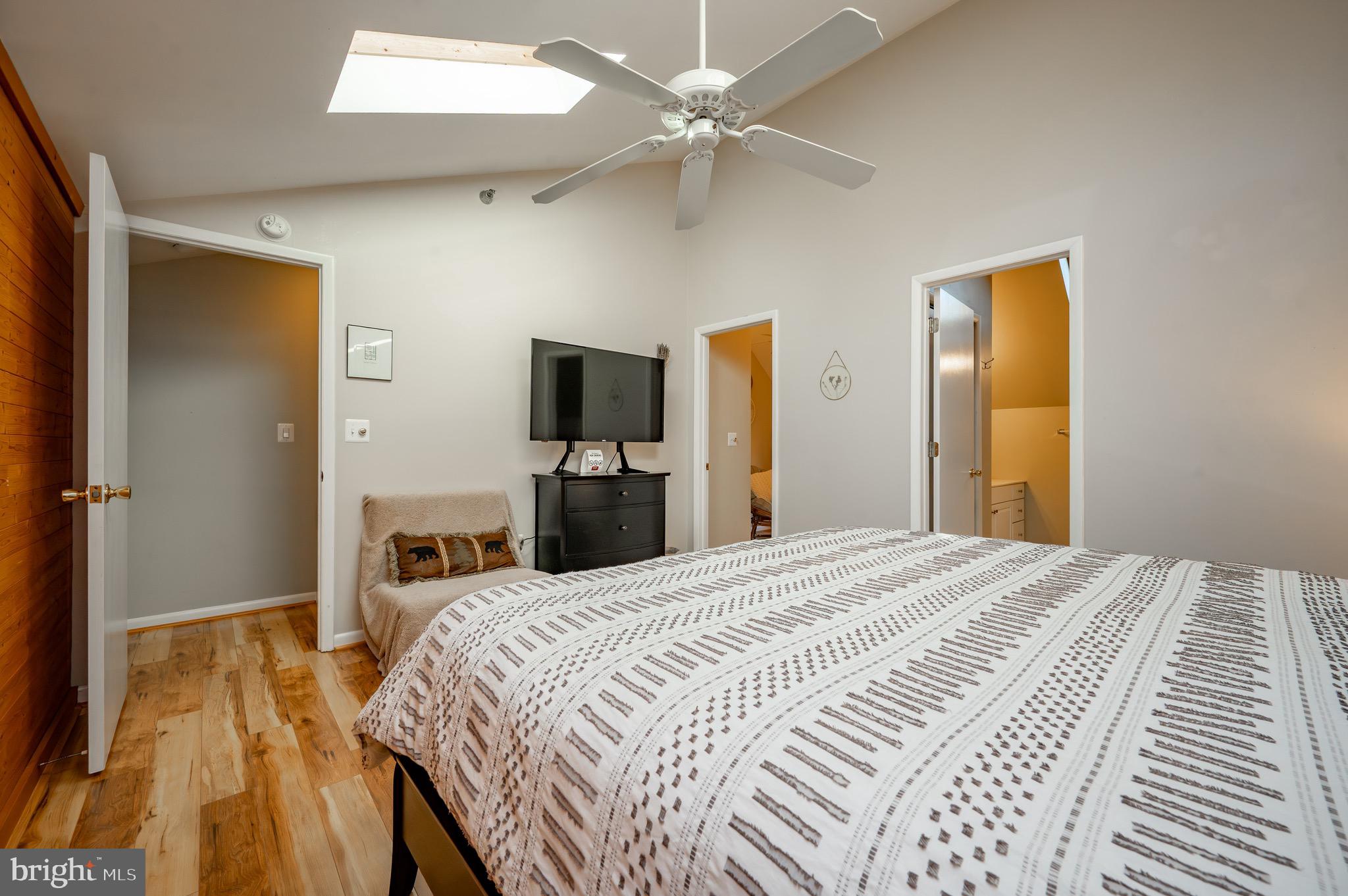 DEEP CREEK VILLAGE - Residential