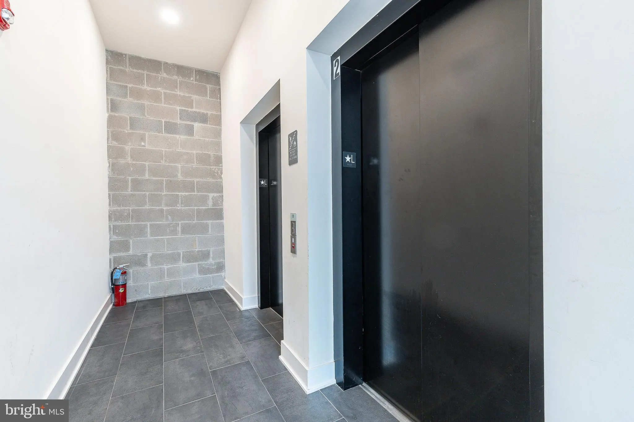 Philadelphia, Pennsylvania 19123, United States, 2 Bedrooms Bedrooms, ,2 BathroomsBathrooms,Residential,Active,167509