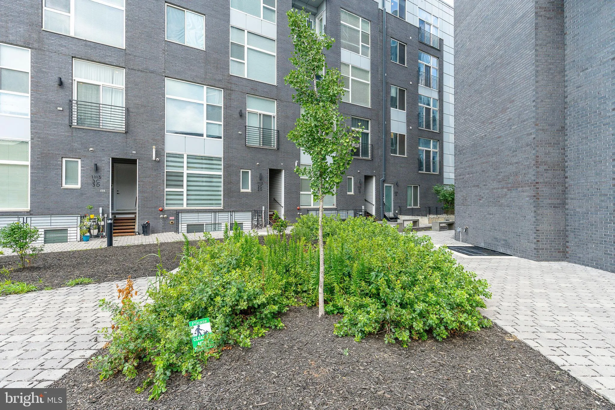 Philadelphia, Pennsylvania 19123, United States, 2 Bedrooms Bedrooms, ,2 BathroomsBathrooms,Residential,Active,167509