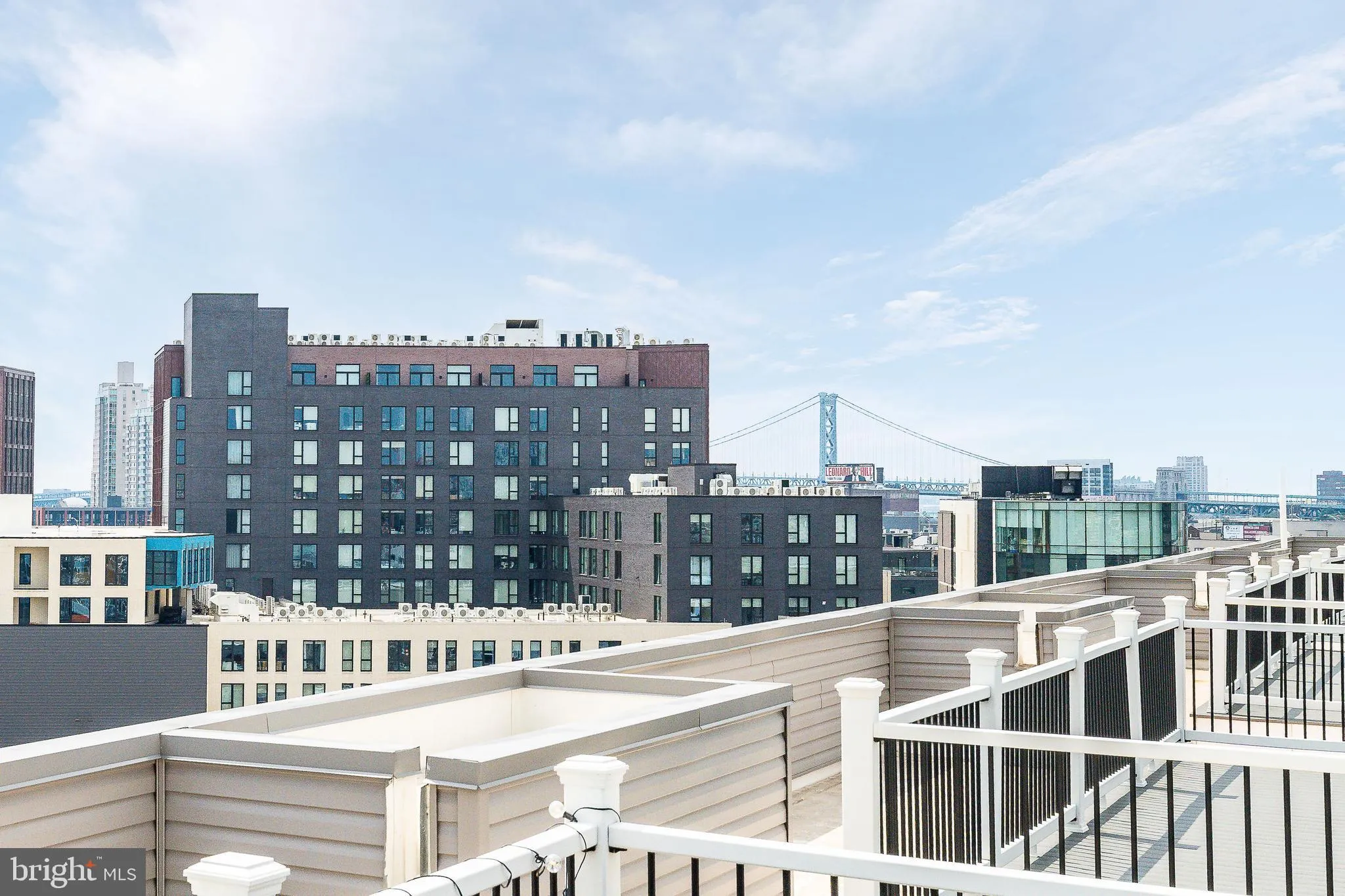 Philadelphia, Pennsylvania 19123, United States, 2 Bedrooms Bedrooms, ,2 BathroomsBathrooms,Residential,Active,167509