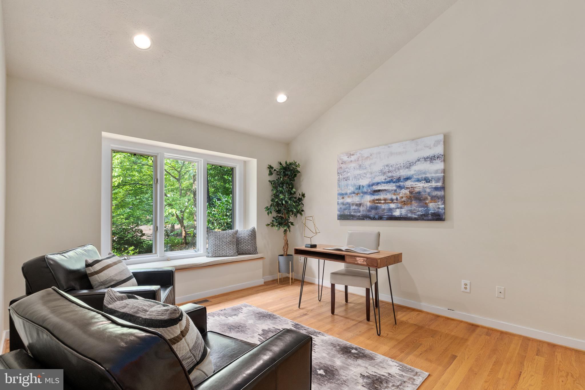 THE PALISADES - Residential