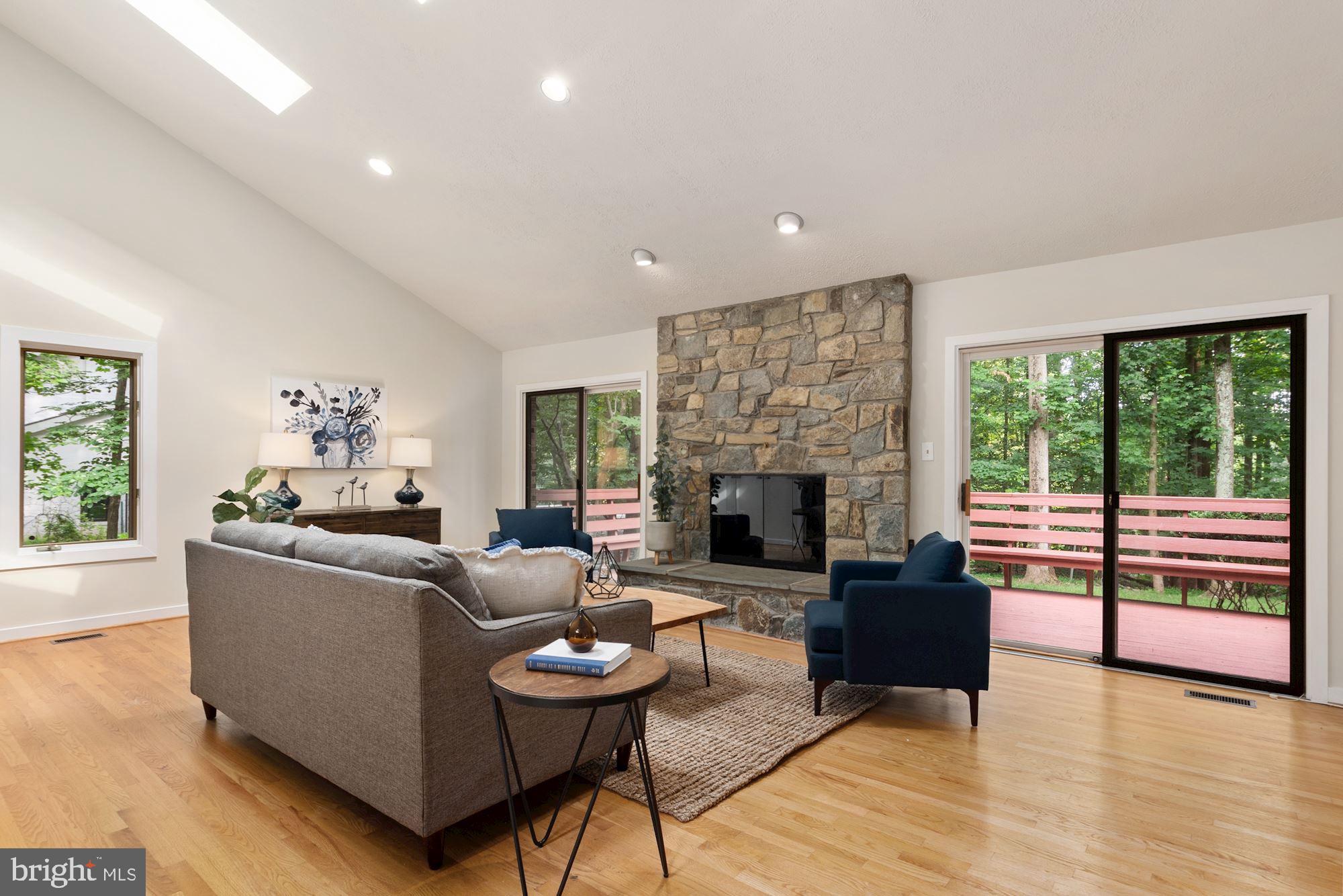 THE PALISADES - Residential