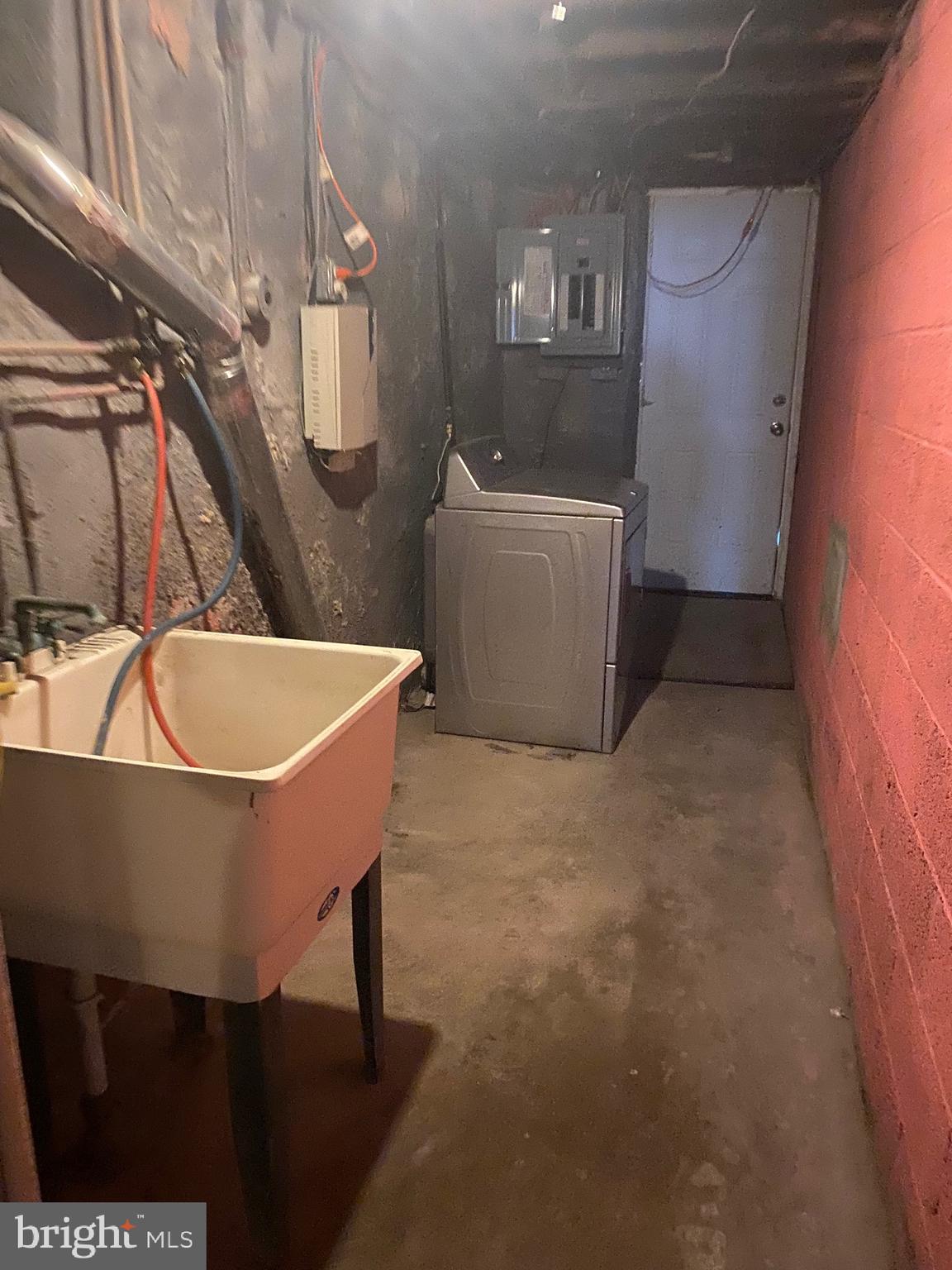 CEDARBROOK - Residential