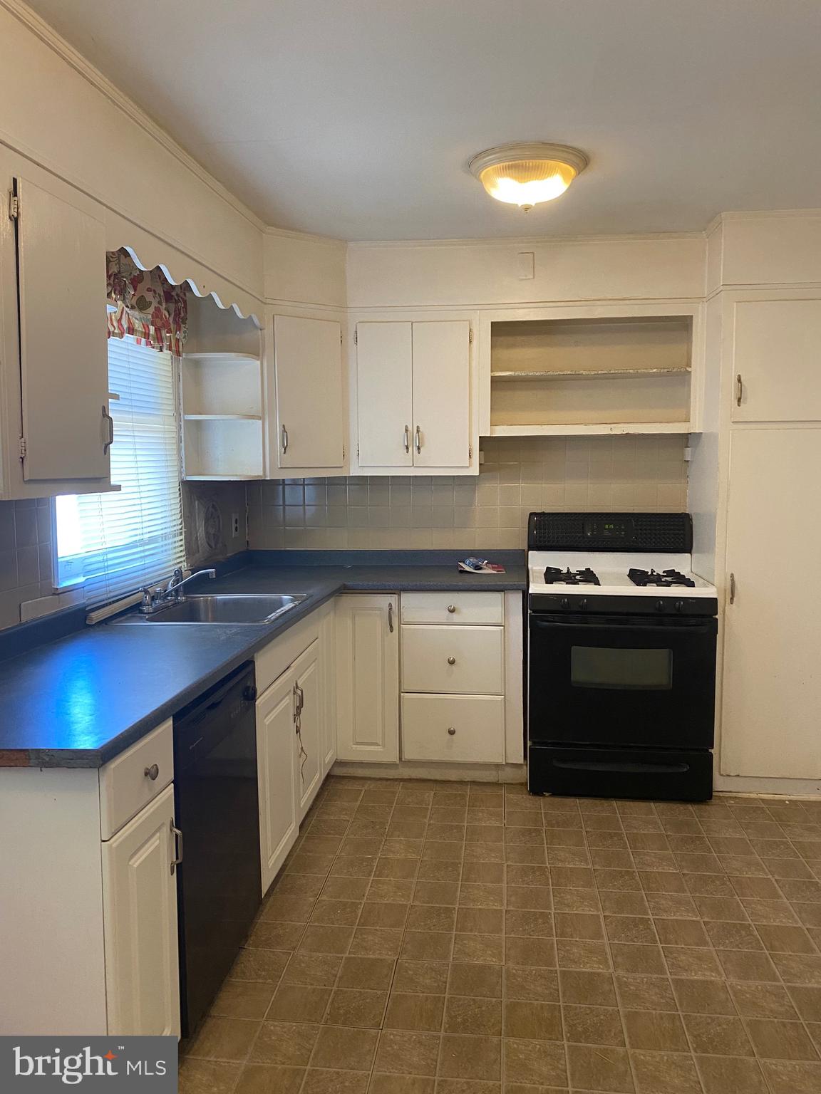 CEDARBROOK - Residential