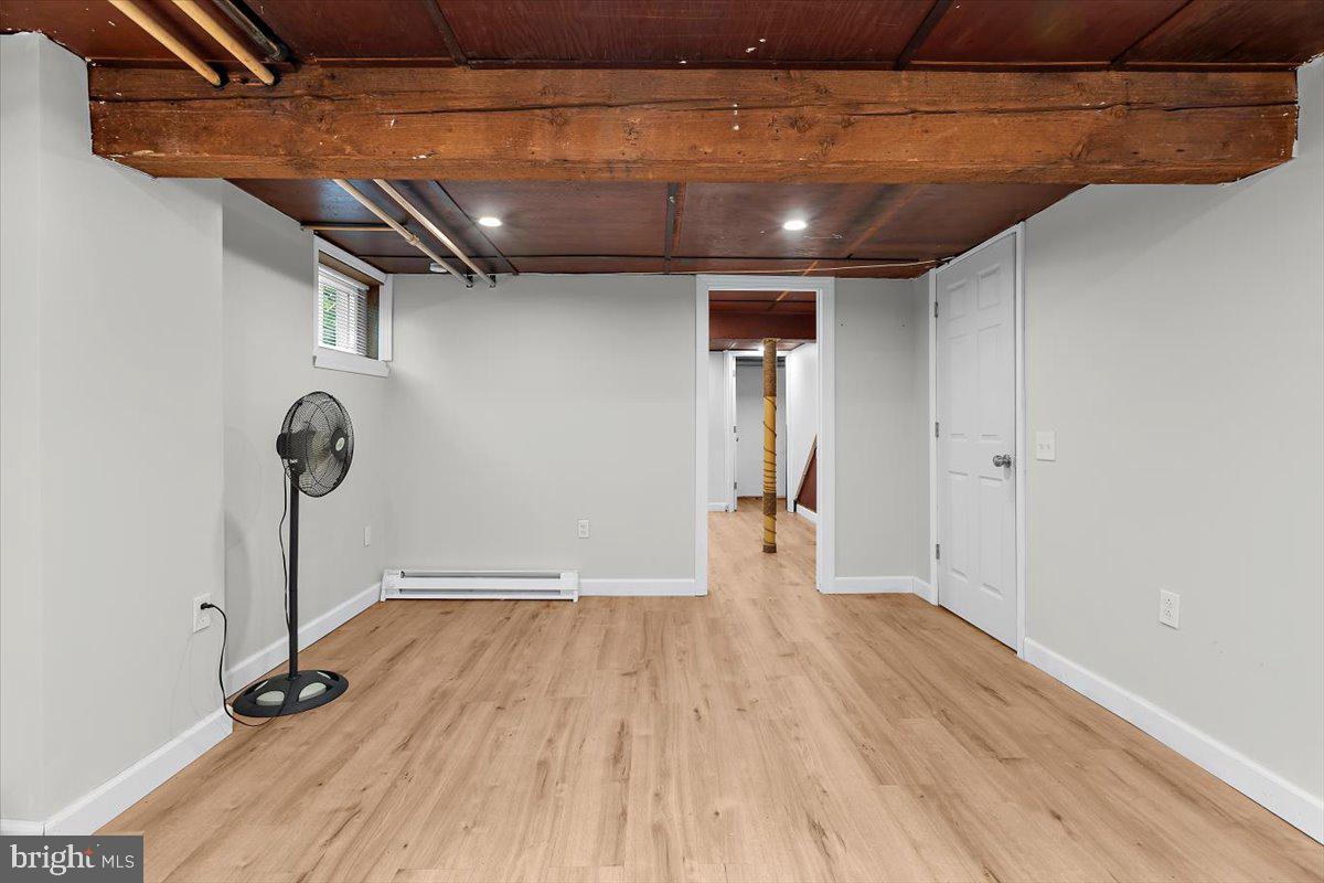 ARBUTUS - Residential