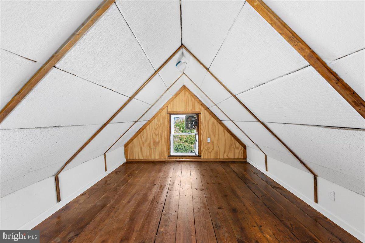 ARBUTUS - Residential