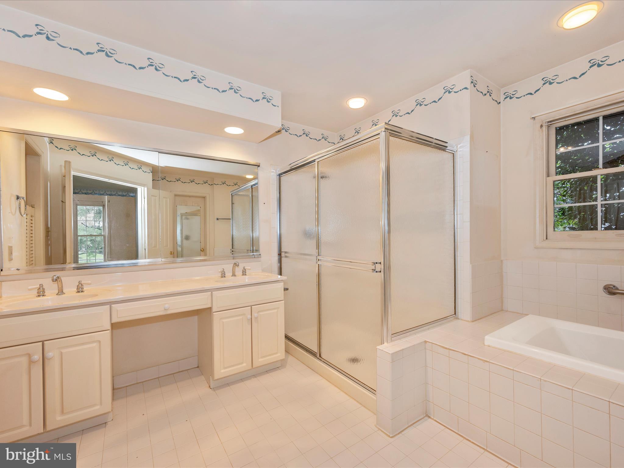 WORMANS MILL - Residential