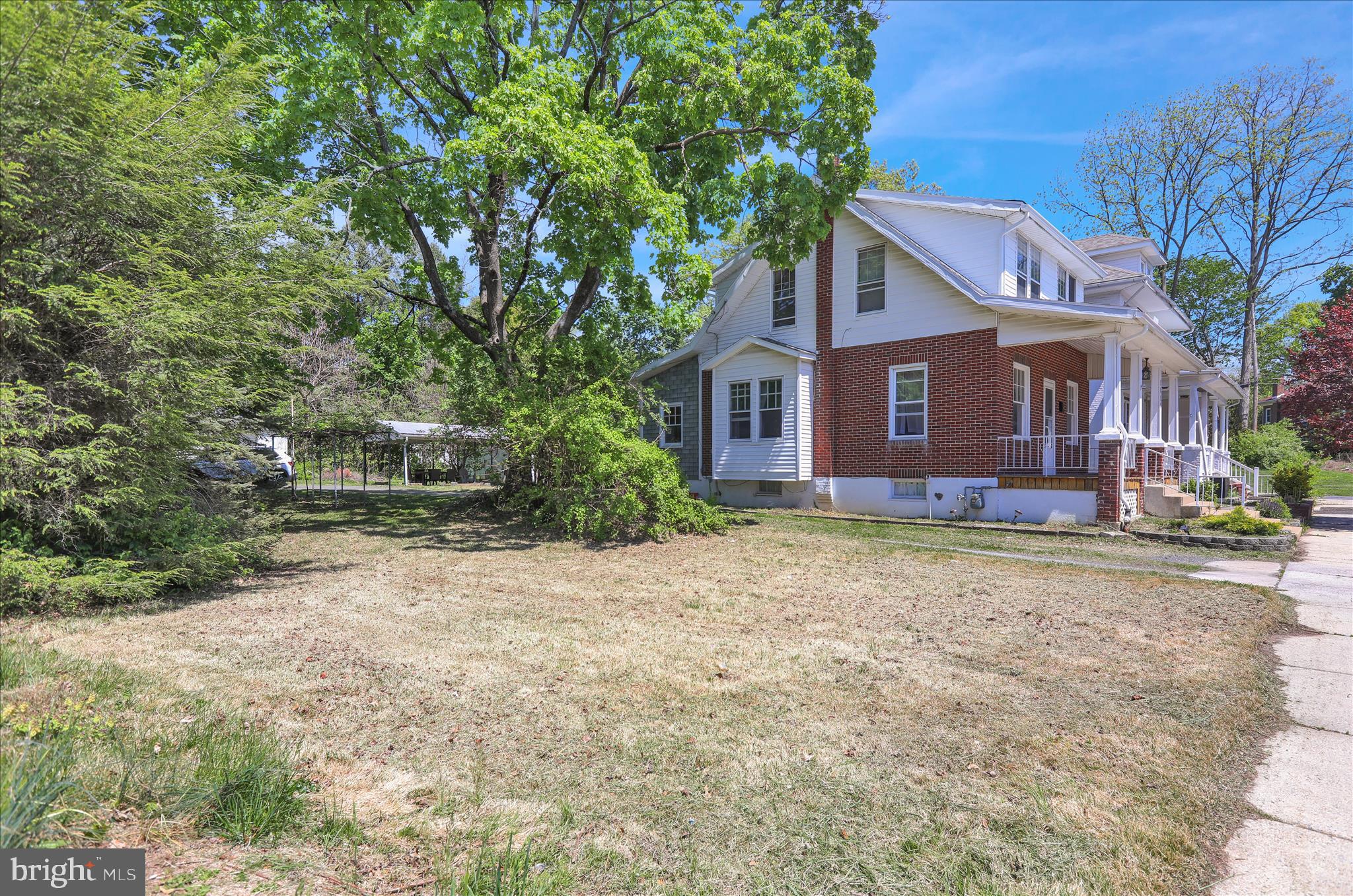 2023 SPRING STREET
