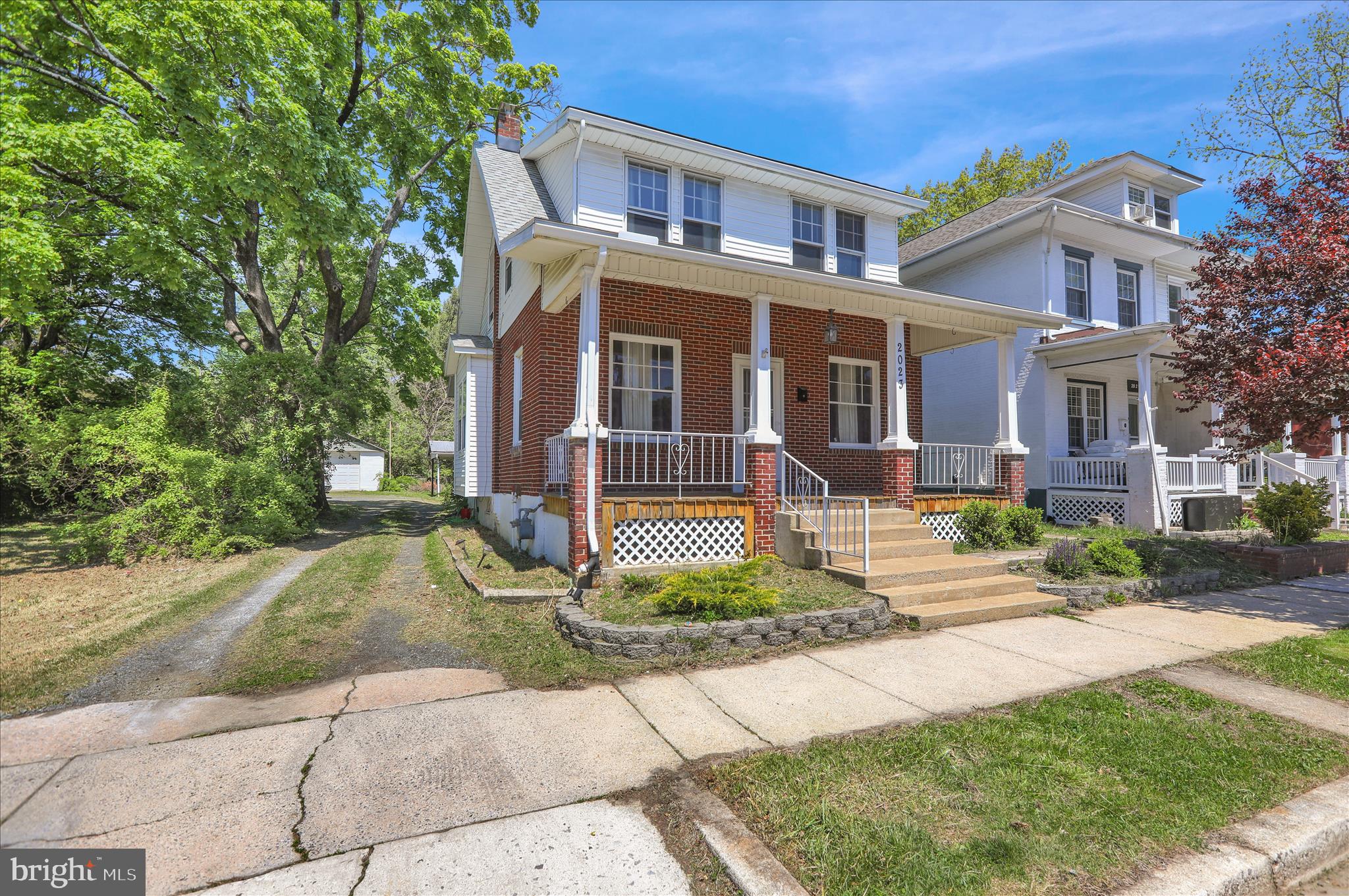 2023 SPRING STREET