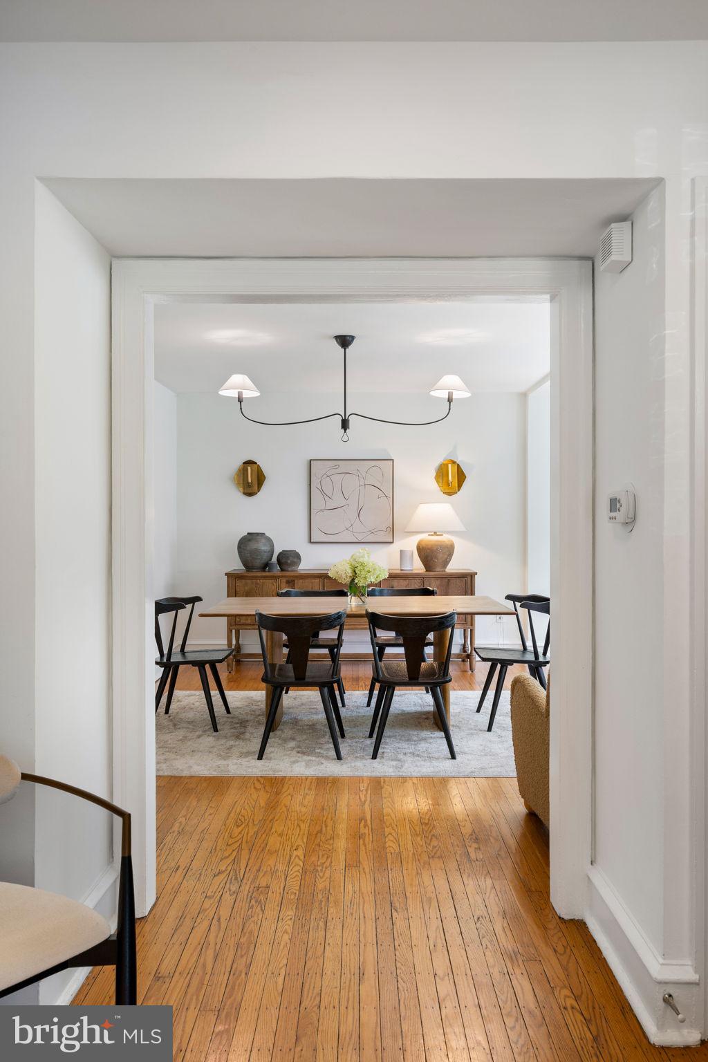 EAST FALLS - Residential