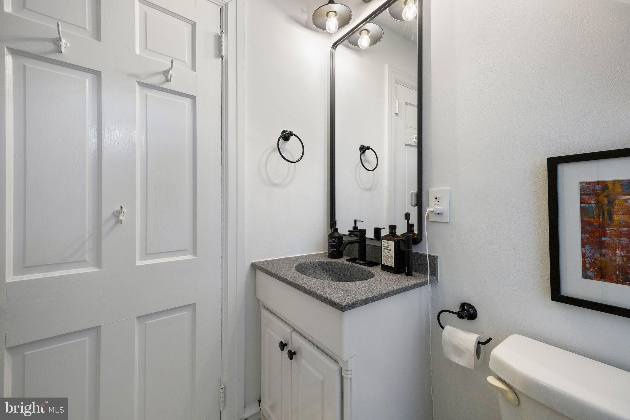 EAST FALLS - Residential