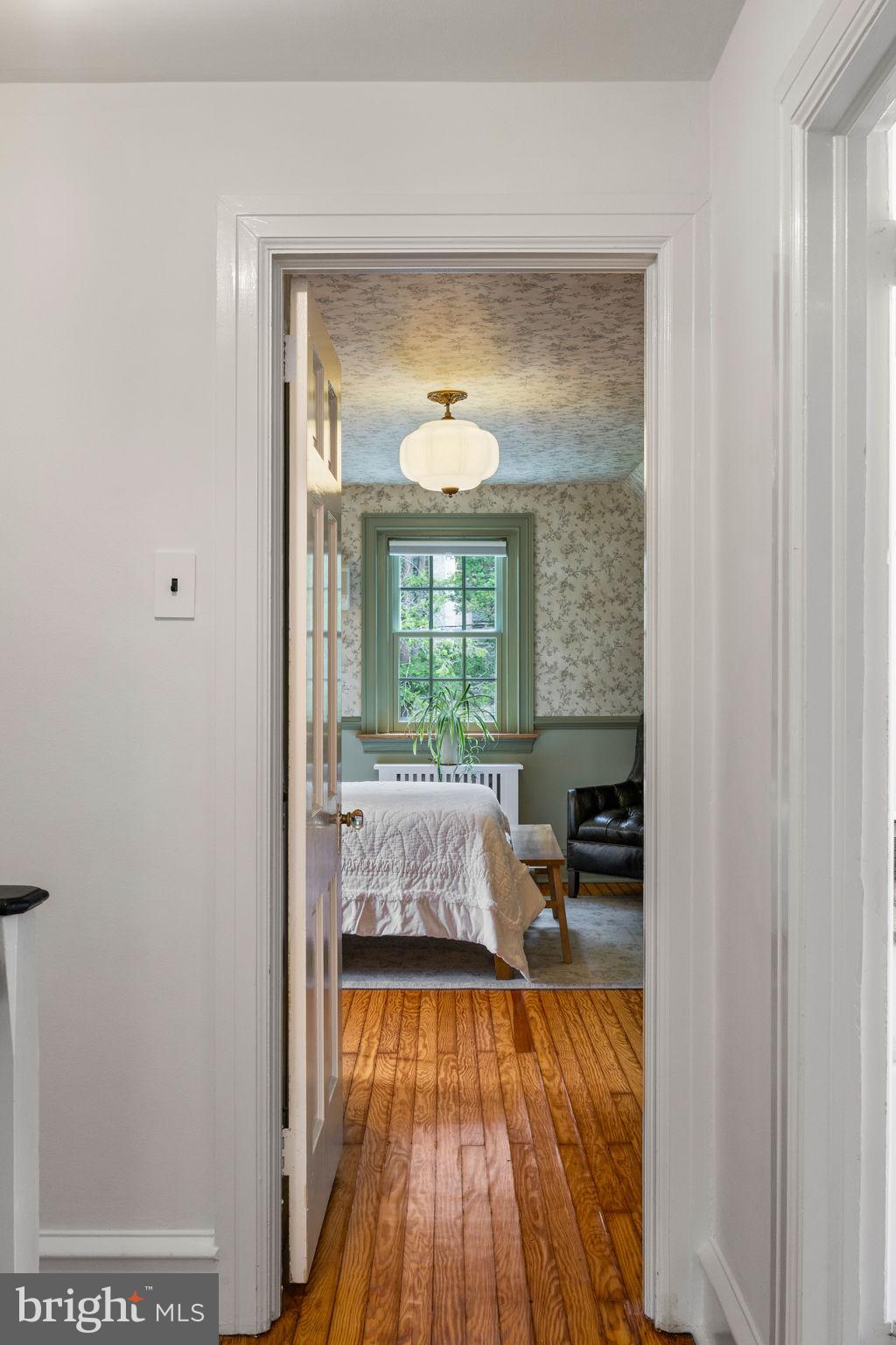 EAST FALLS - Residential