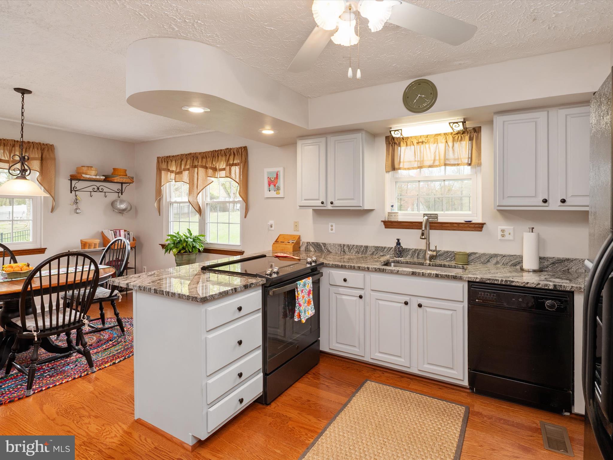 CEDARWOOD COVE - Residential