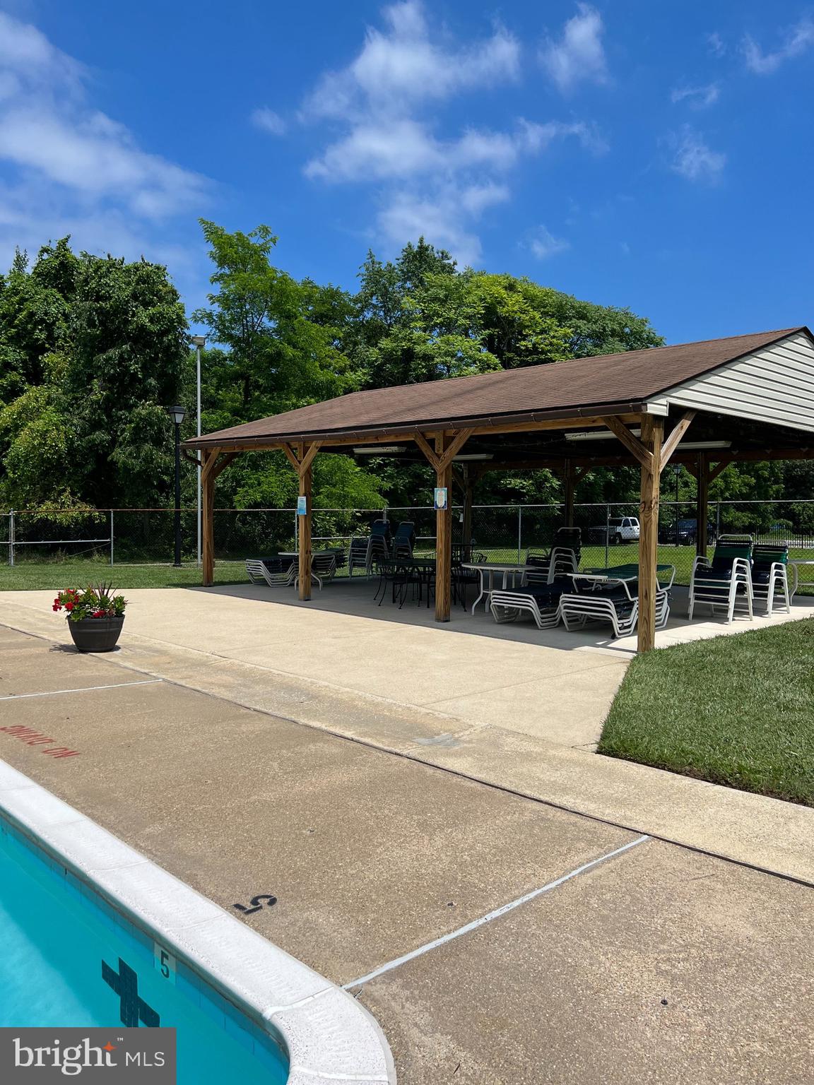 CEDARWOOD COVE - Residential