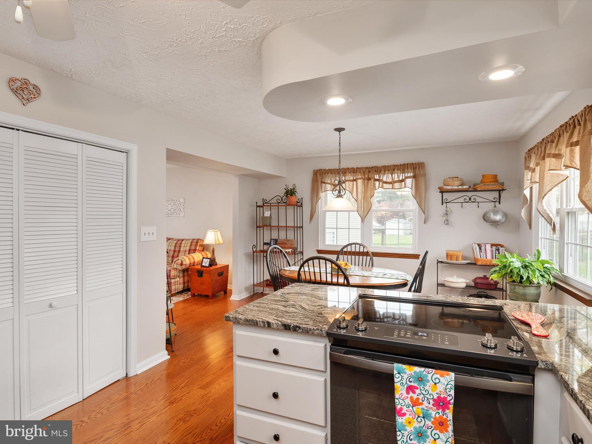 CEDARWOOD COVE - Residential