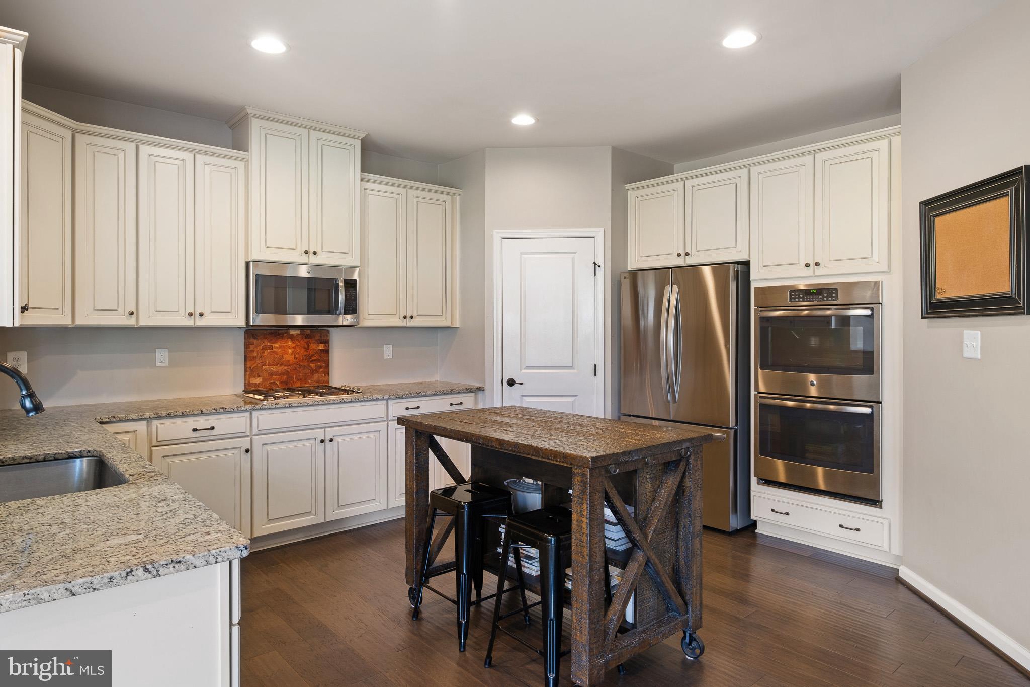 RICHARDSONS RUN - Residential