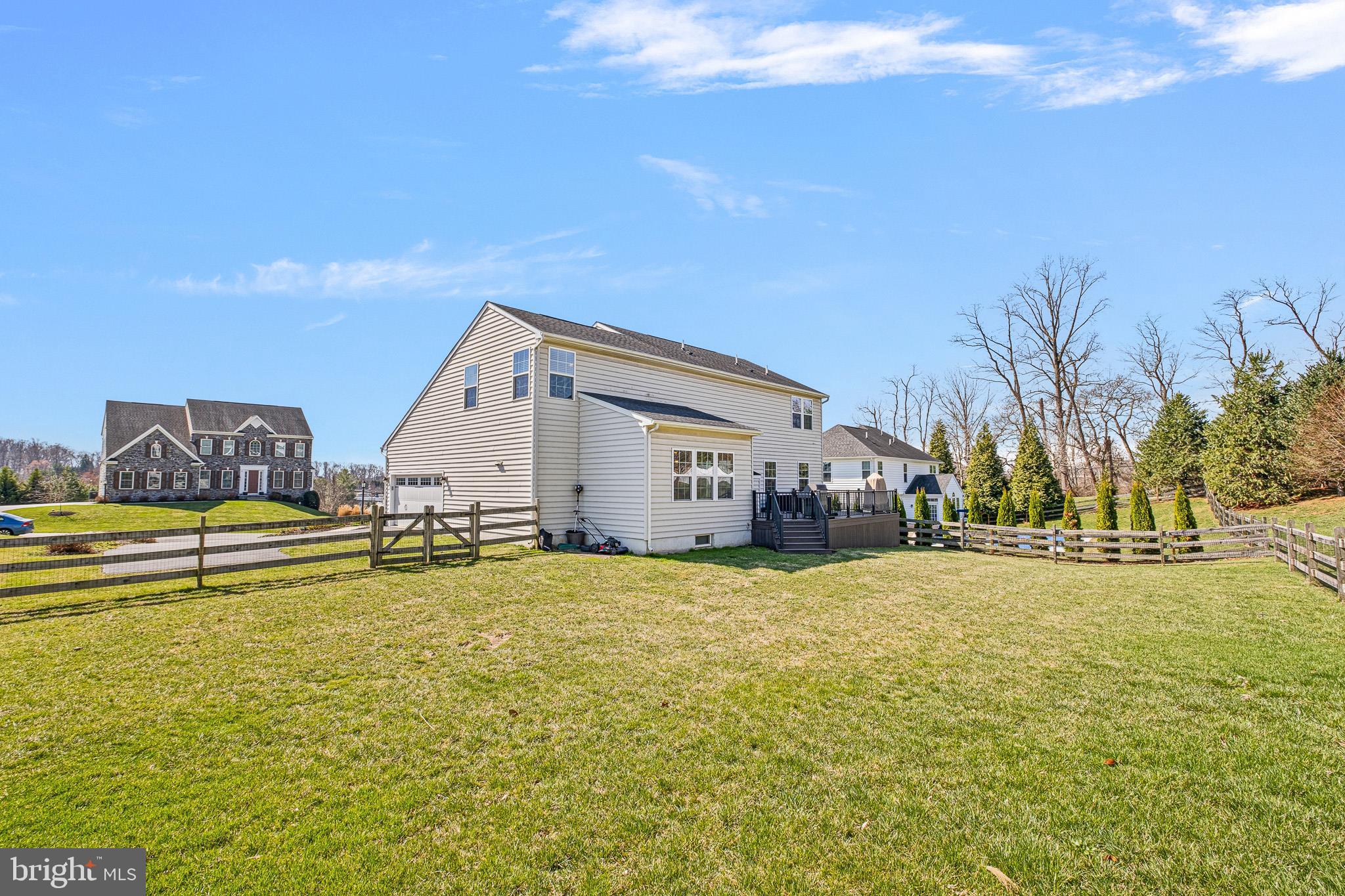 RICHARDSONS RUN - Residential