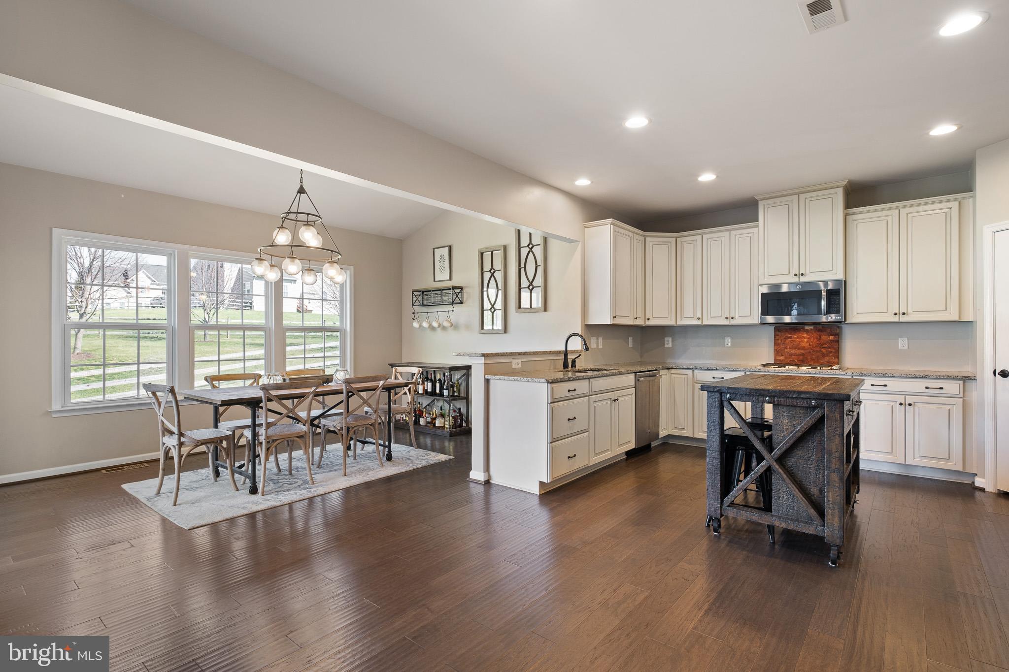 RICHARDSONS RUN - Residential