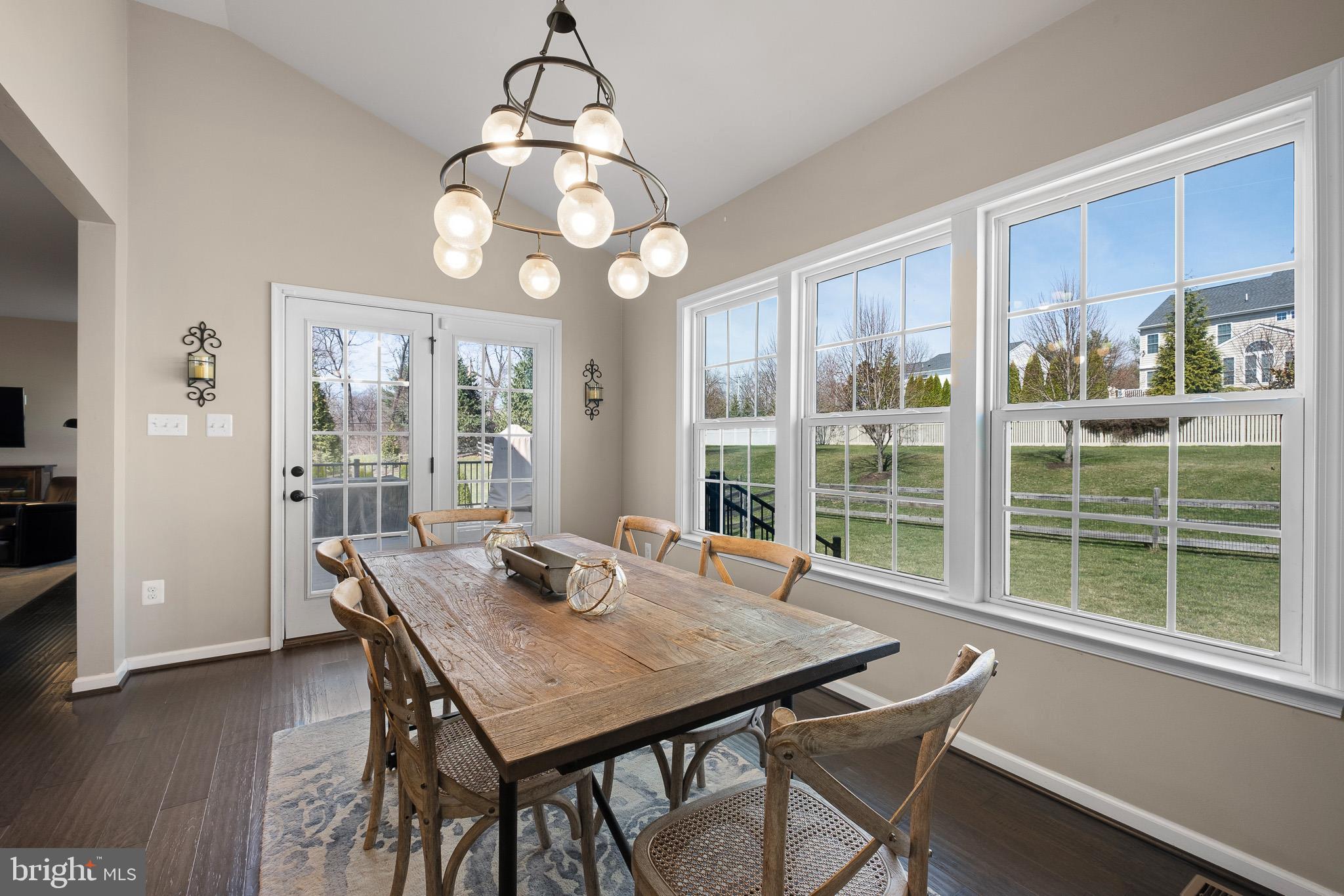 RICHARDSONS RUN - Residential