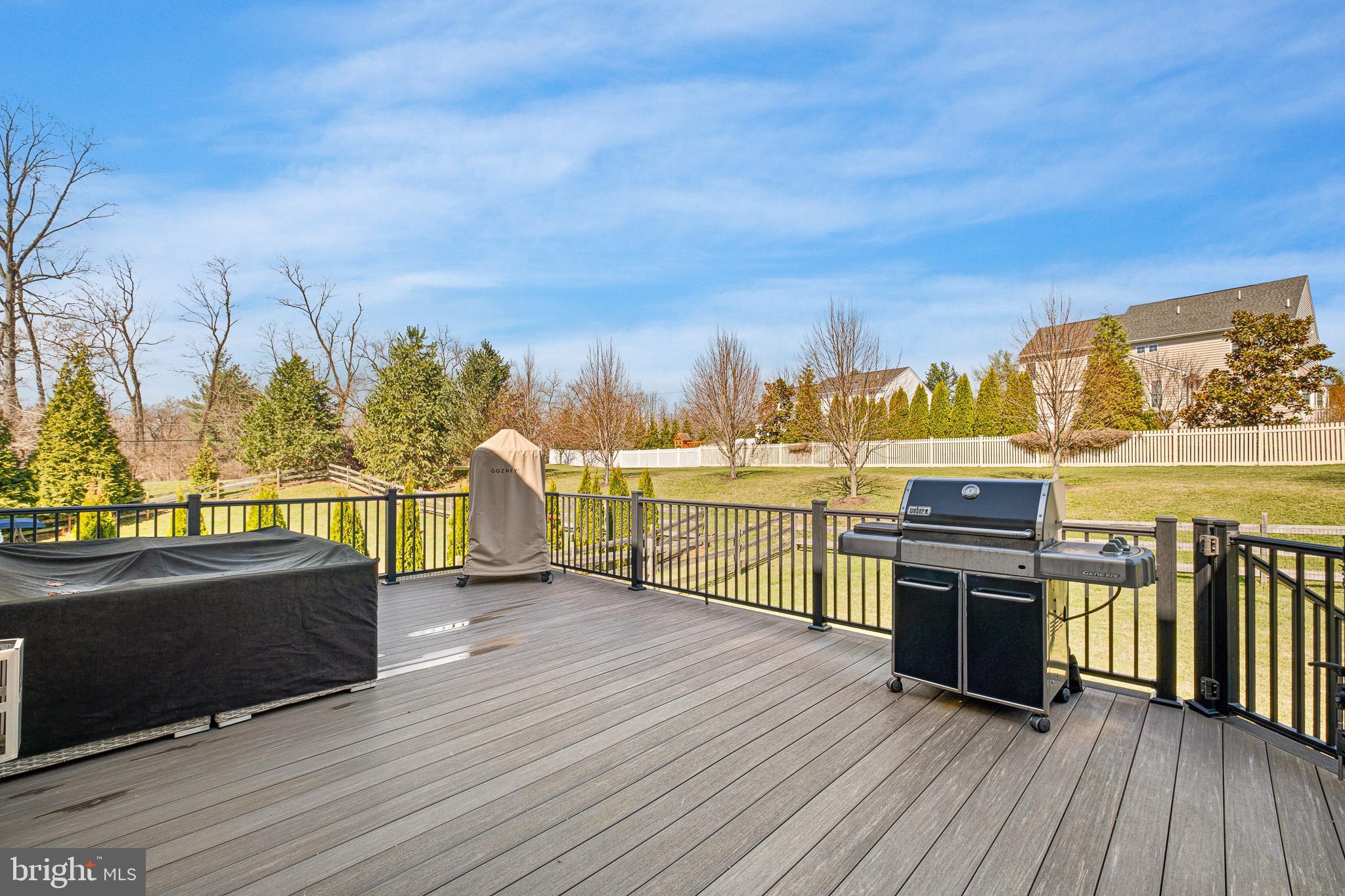 RICHARDSONS RUN - Residential