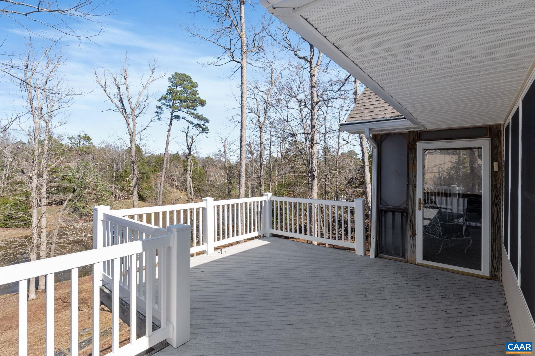 LAKE MONTICELLO - Residential