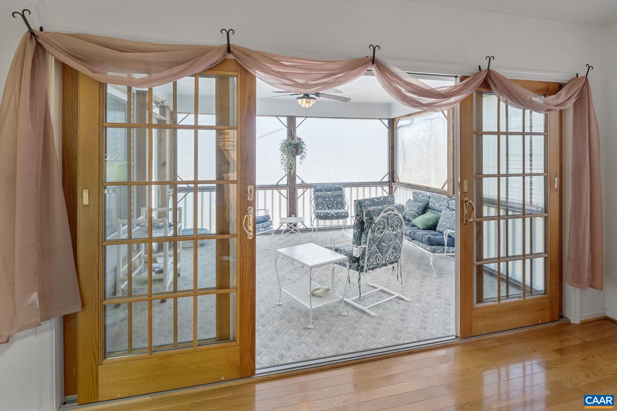 LAKE MONTICELLO - Residential