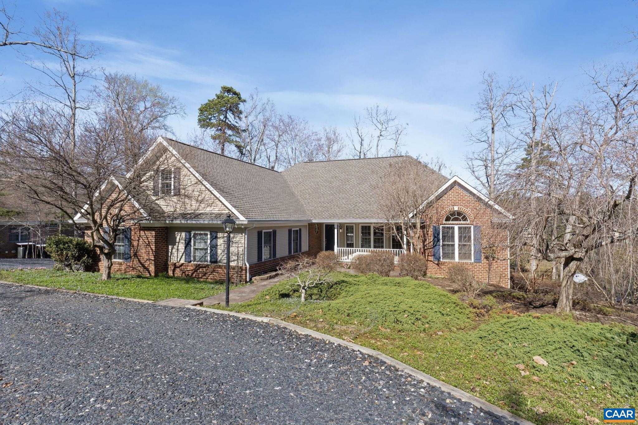 LAKE MONTICELLO - Residential