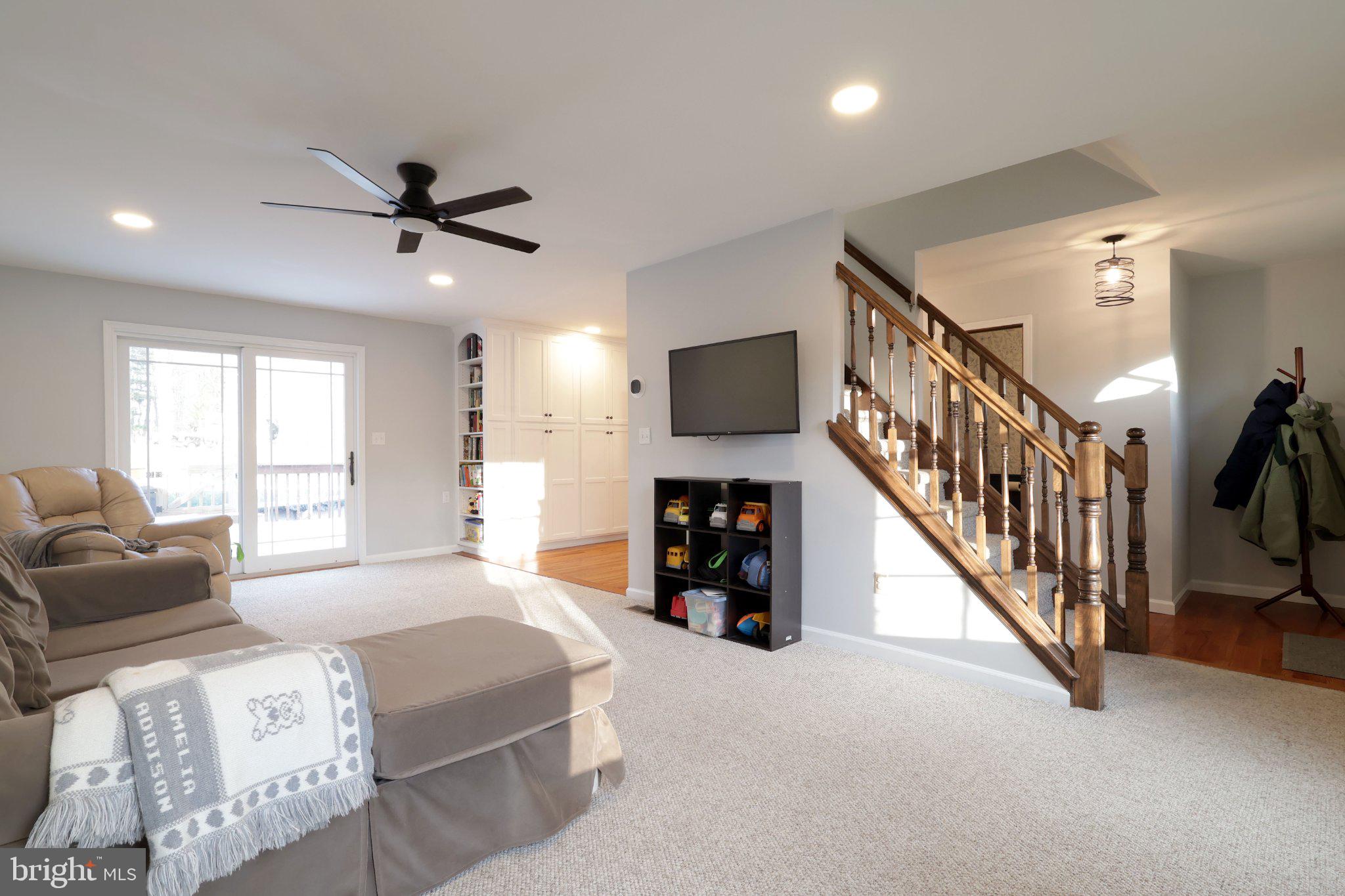 SPRINGFIELD - Residential