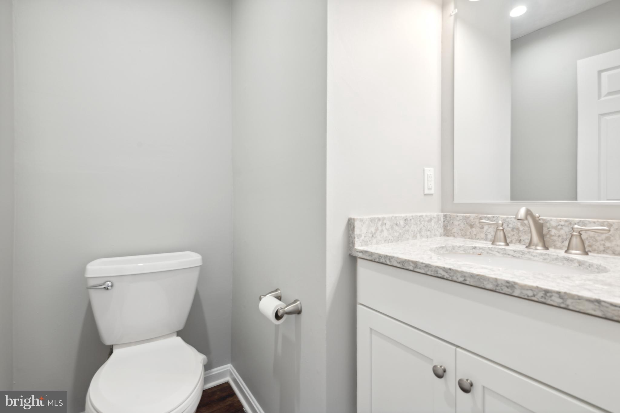 LAUREL GLEN - Residential