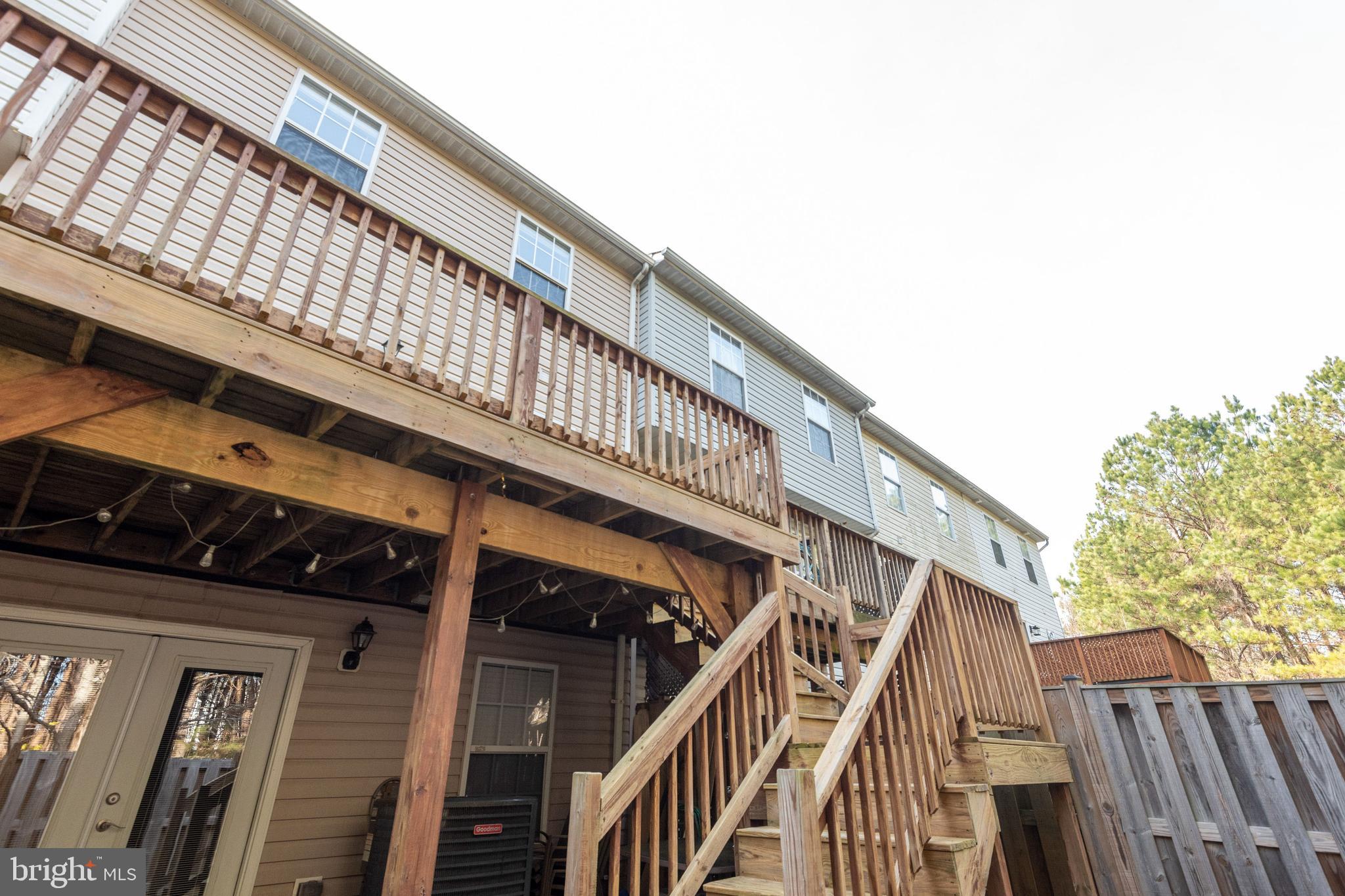 LAUREL GLEN - Residential