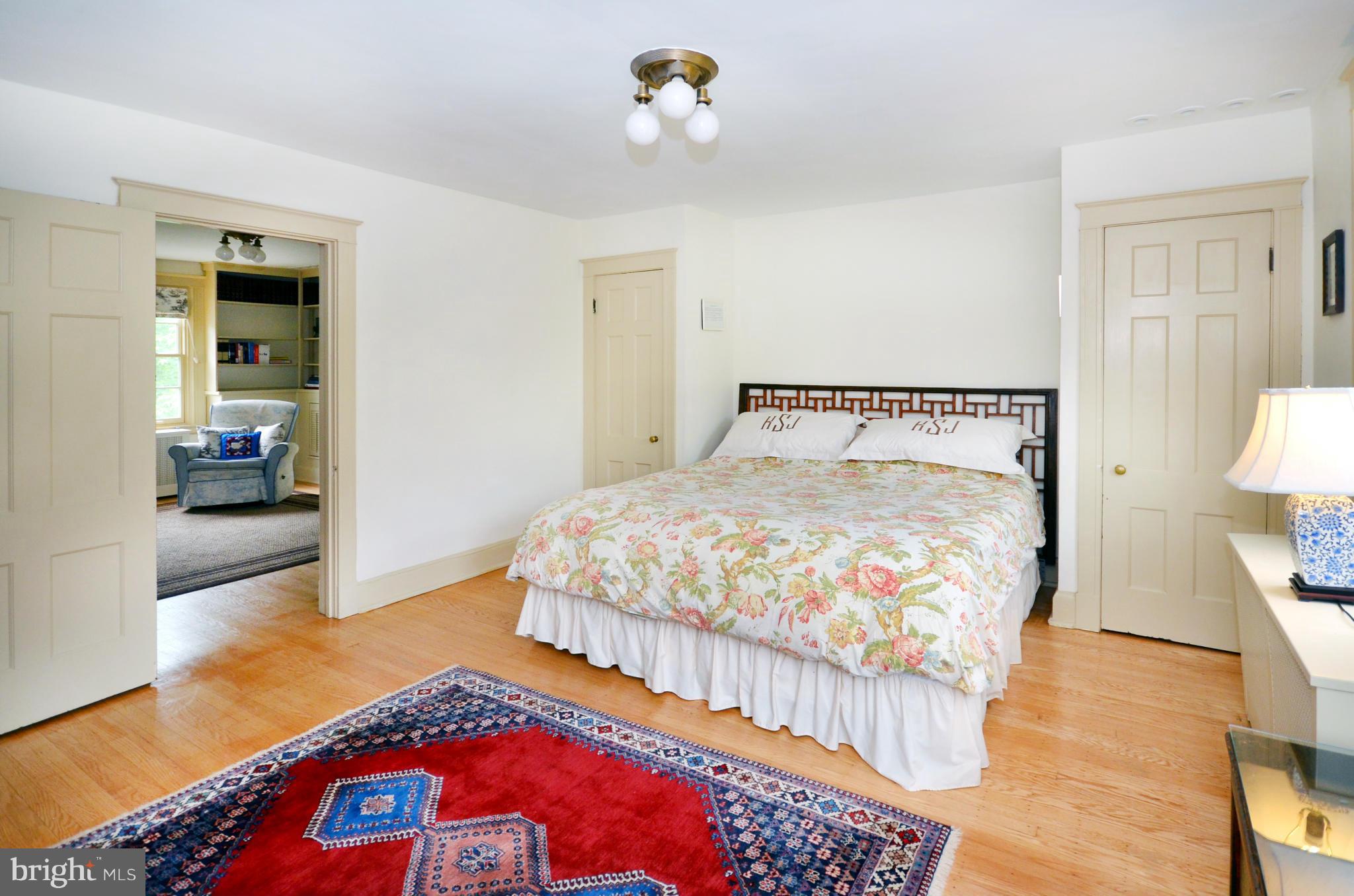 OAKENSHAWE - Residential