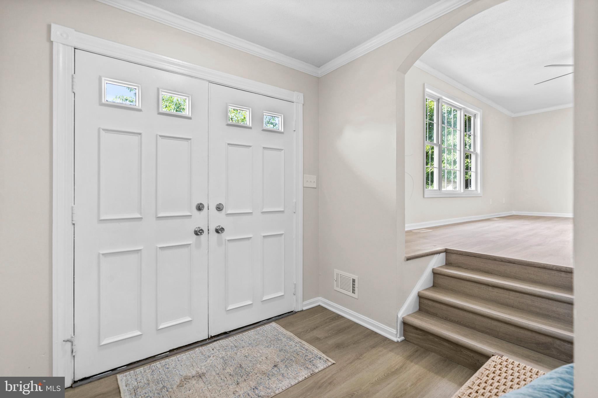 310 SUNSET LANE