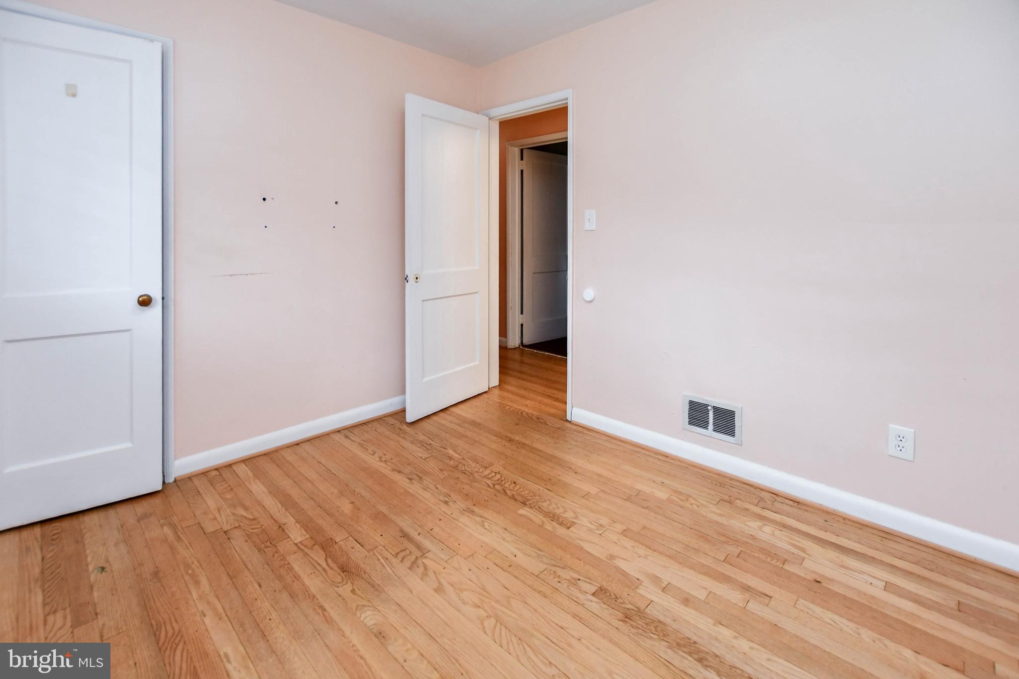 LANGLEY PARK - Residential