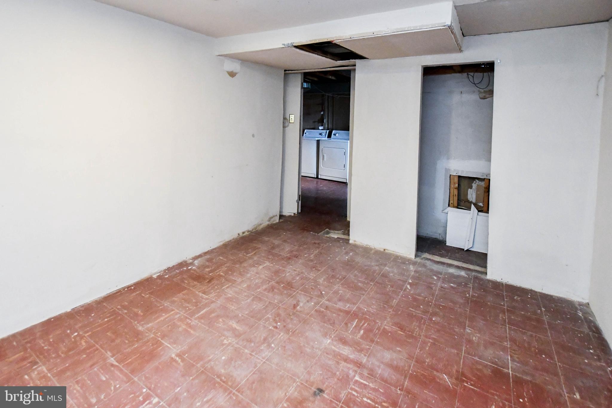 LANGLEY PARK - Residential