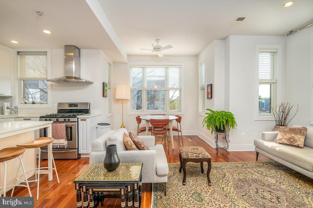 257 15TH STREET SE D